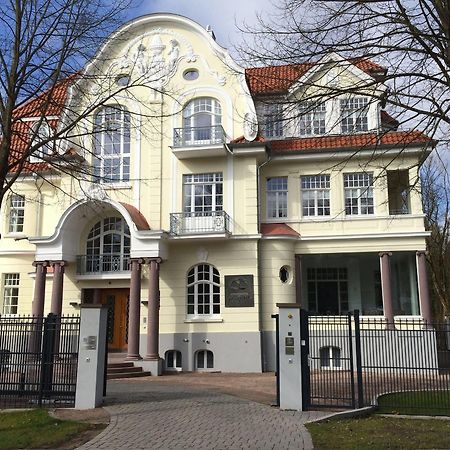 Appartements Am Kurpark Бад-Пірмонт Екстер'єр фото